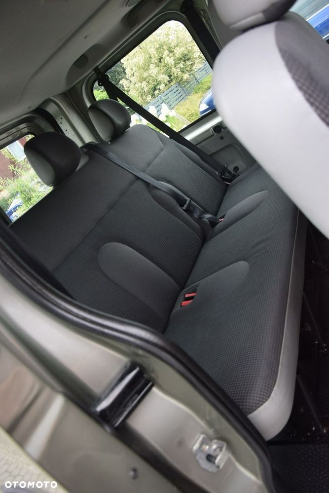 Opel Vivaro - 21