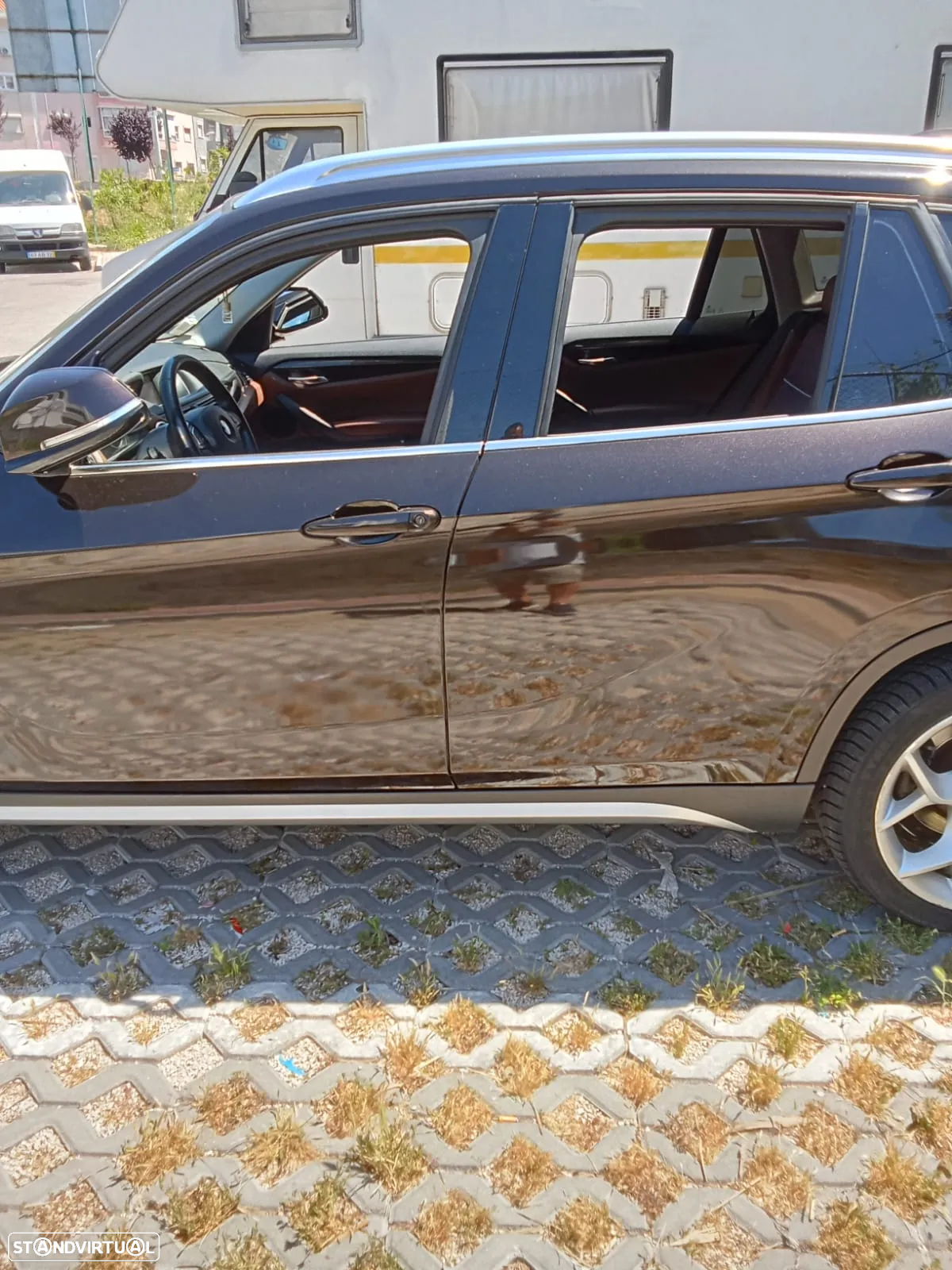 BMW X1 18 d sDrive Auto Line Sport - 6