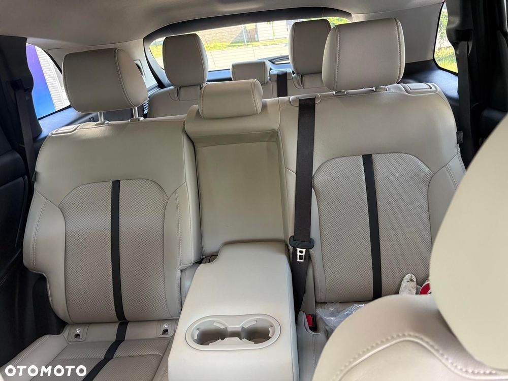 Mazda CX-90 - 15