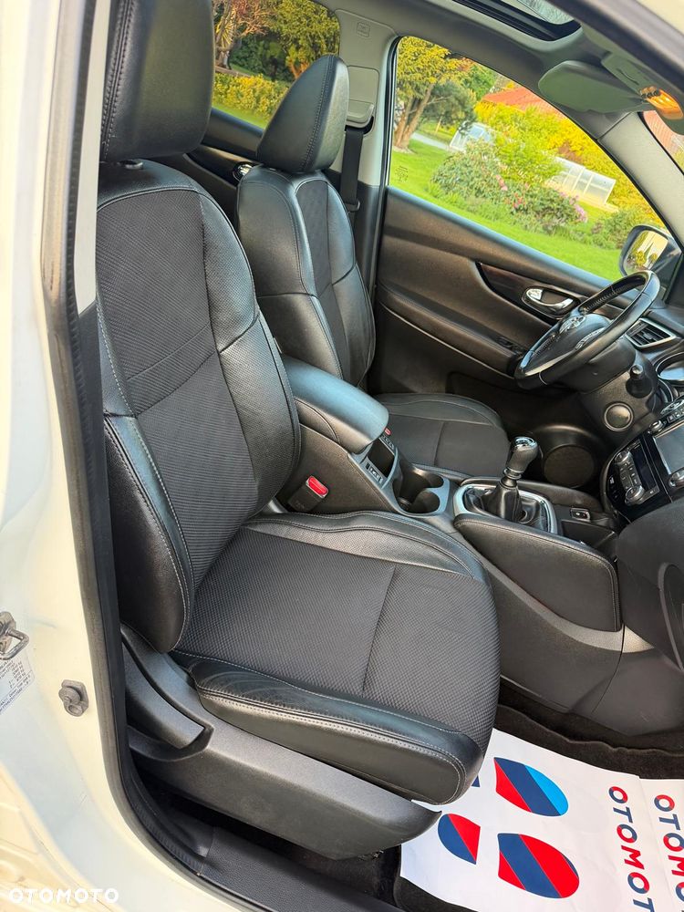 Nissan Qashqai 1.5 dCi Tekna - 16