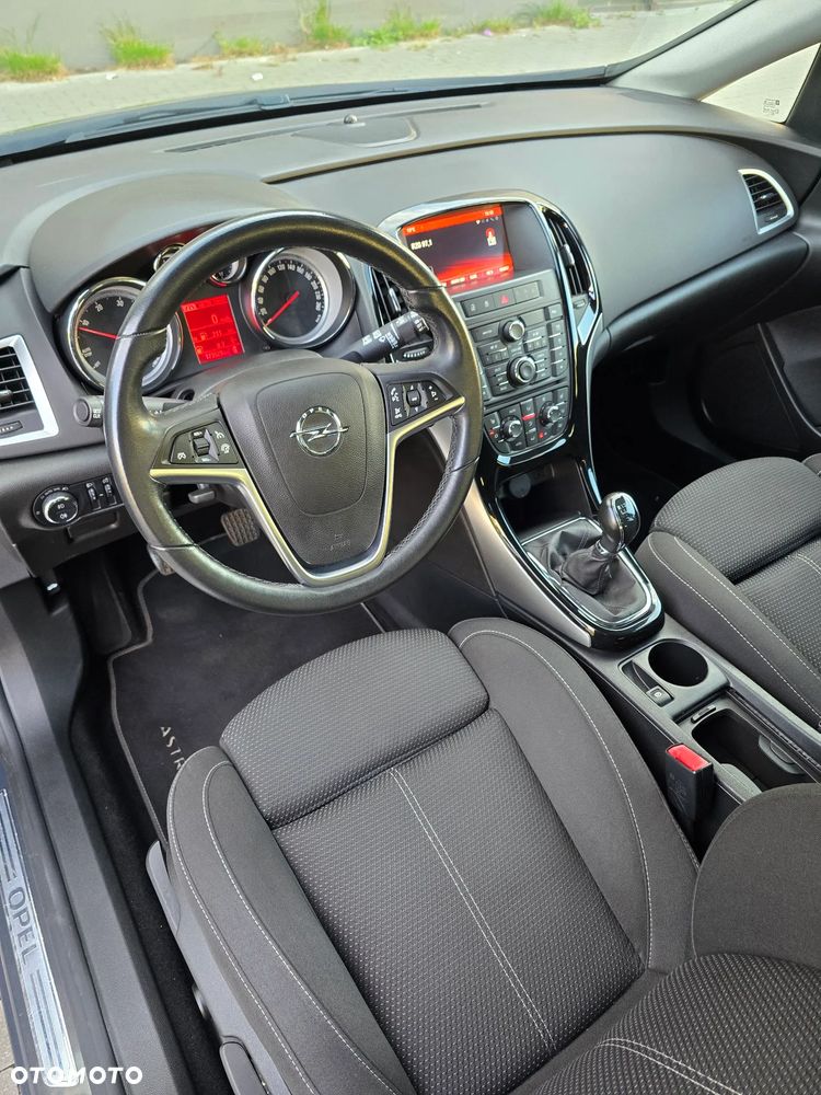 Opel Astra 1.6 CDTI Sport - 34