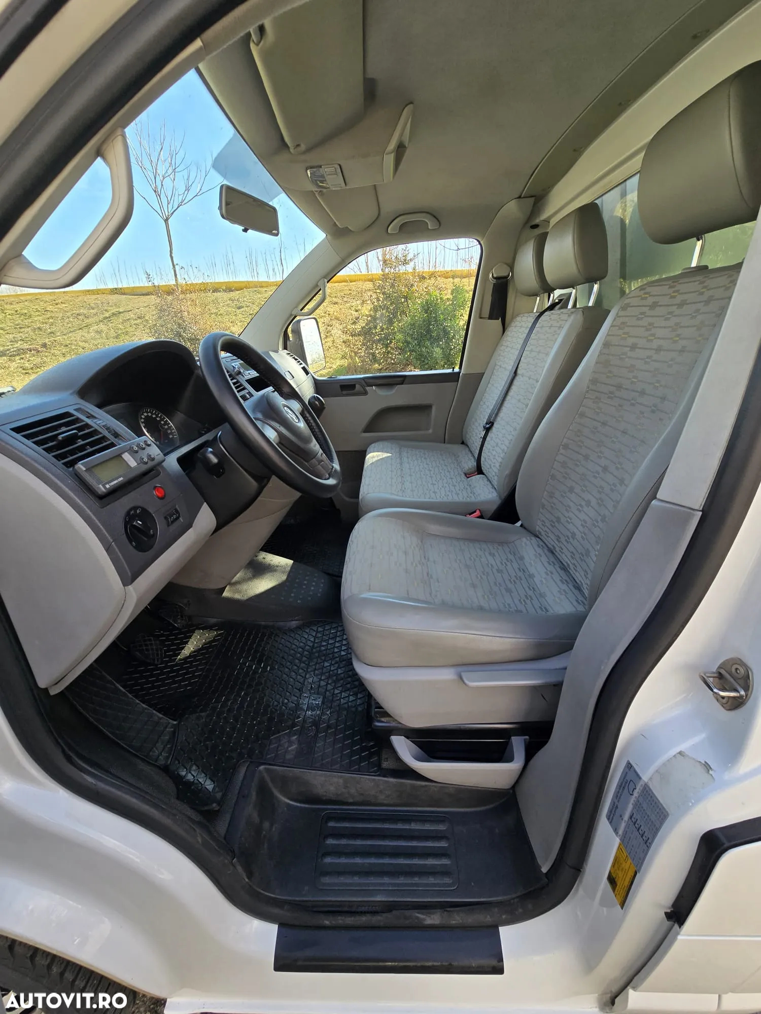 Volkswagen Transporter - 5