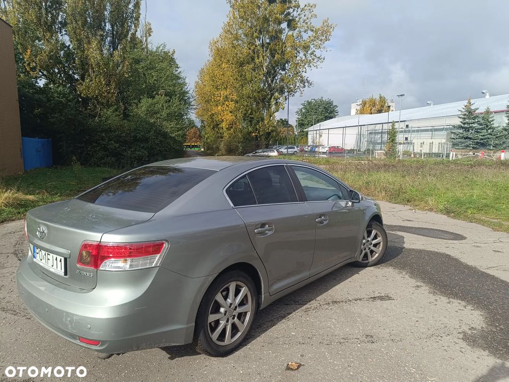 Toyota Avensis 2.0 Prestige MS - 3