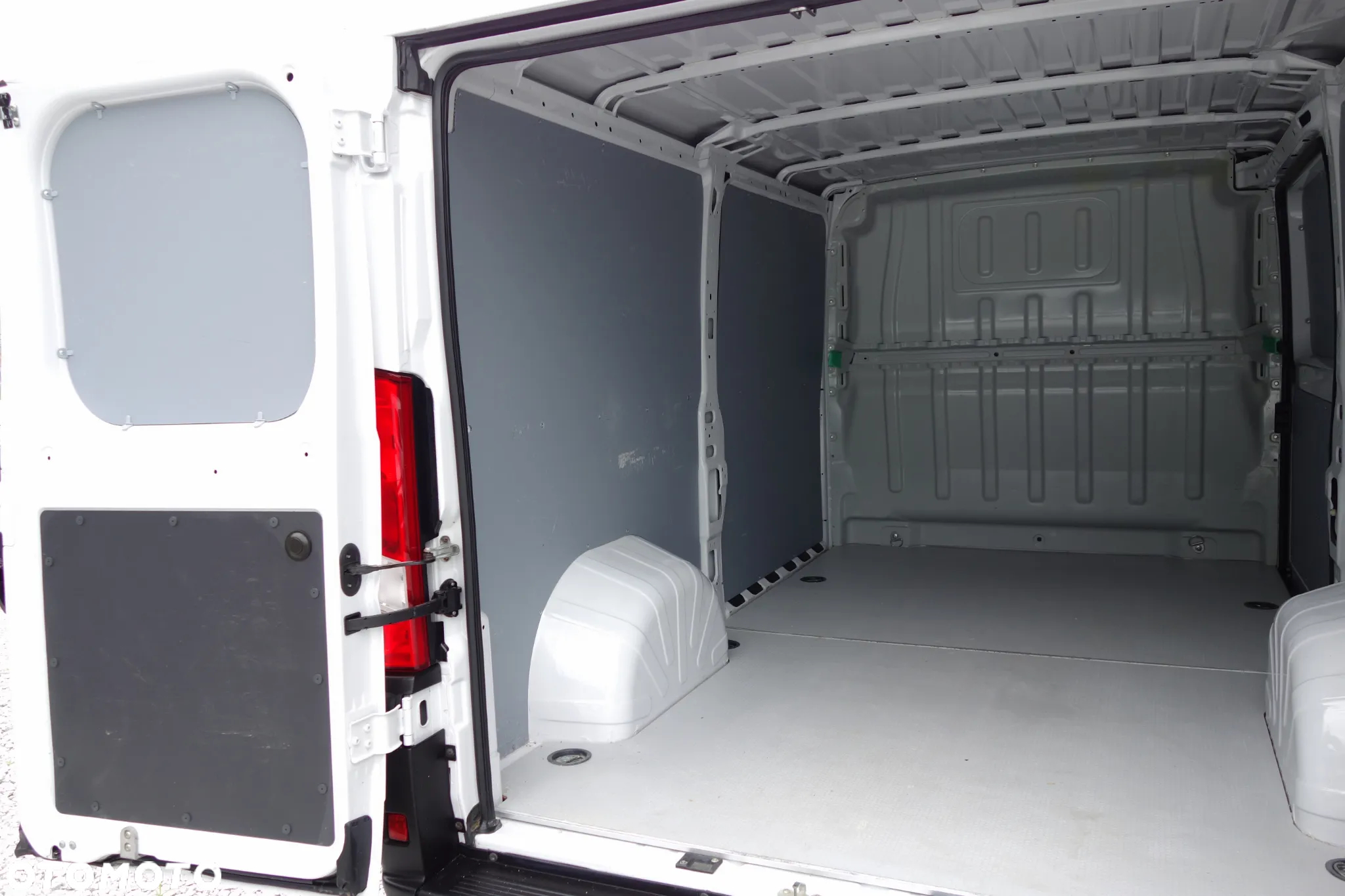 Fiat Ducato 2.3 Multi -jet 140 KM L2H1 Klima Webasto Kamera - 9