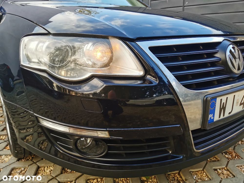 Volkswagen Passat 2.0 TDI Highline - 24