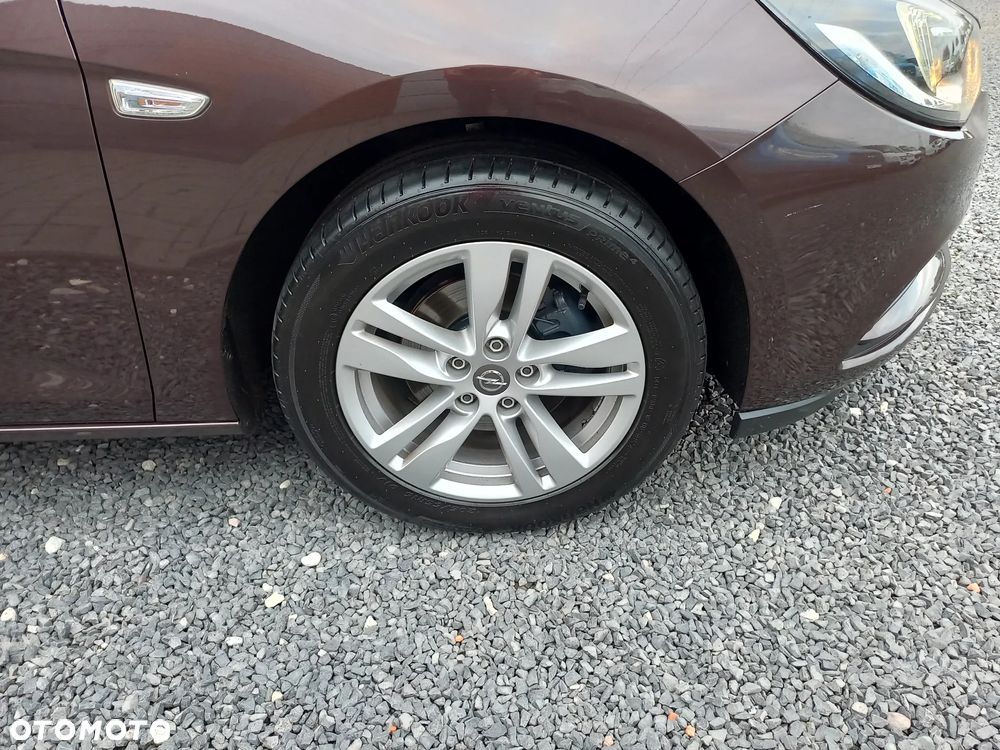Opel Astra 1.6 D (CDTI) Dynamic - 14