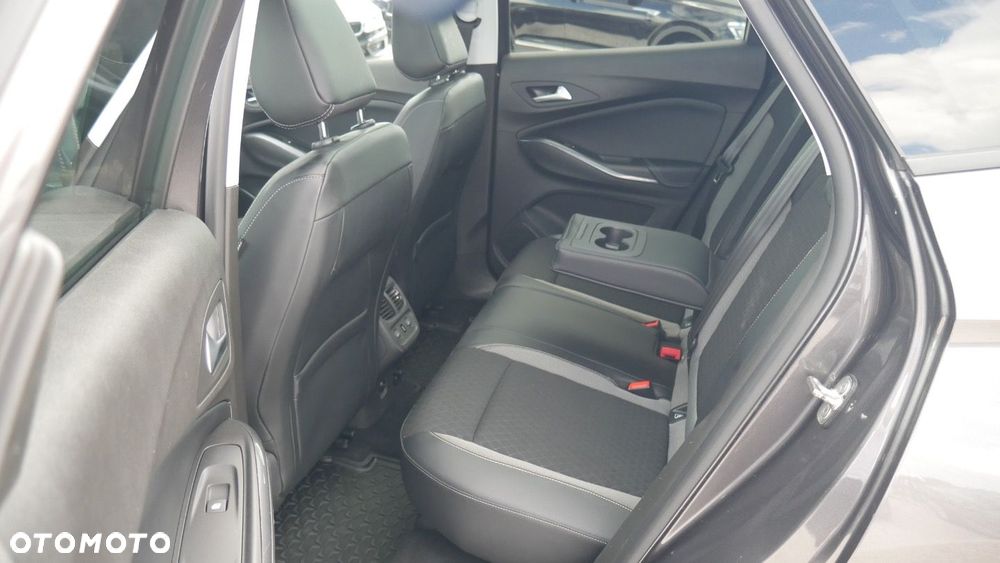 Opel Grandland X - 13