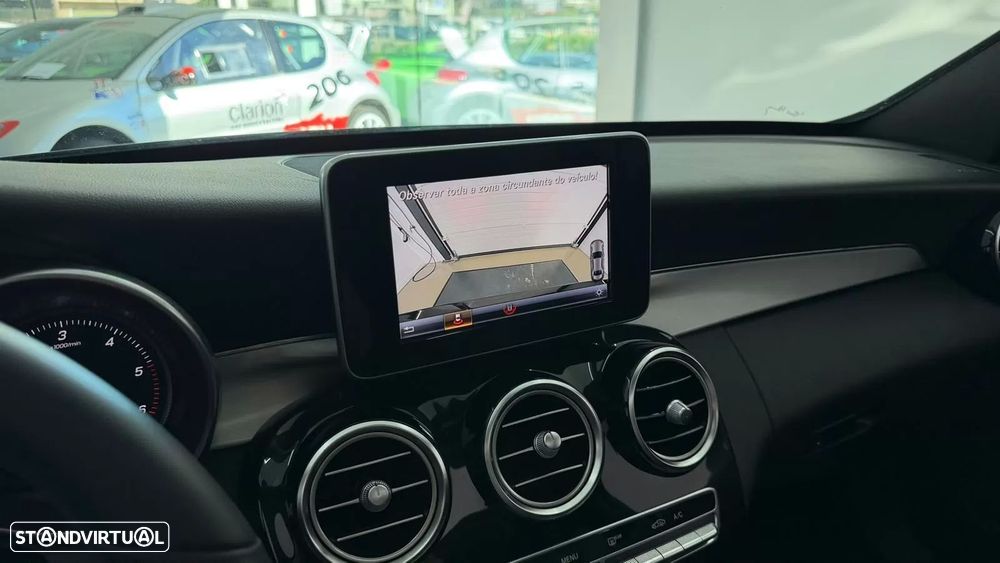 Mercedes-Benz C 180 d AMG Line - 24