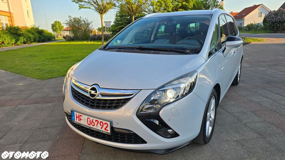 Opel Zafira - 1