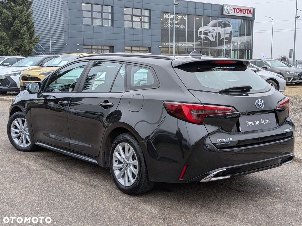Toyota Corolla 1.8 Hybrid Comfort - 17