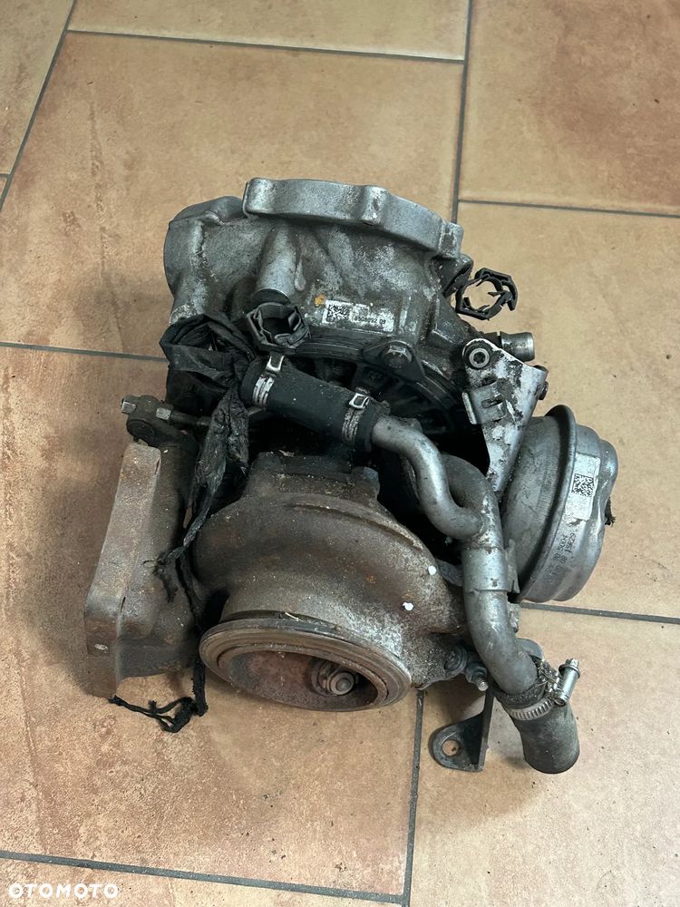BMW F30 F10 F01 F15 N57D30B N57 3.5D 4.0D 313KM TURBOSPRĘŻARKA - 8508092