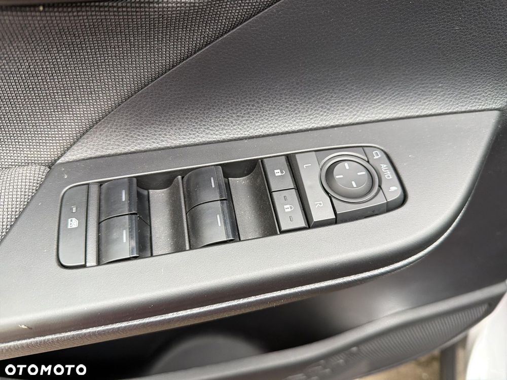 Toyota C-HR 1.8 Hybrid Style - 17