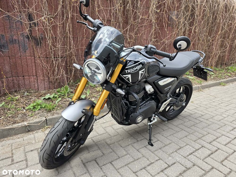 Triumph Inny - 10