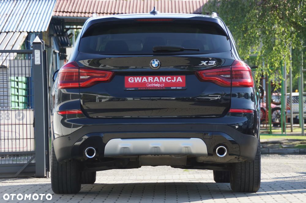 BMW X3 xDrive20d - 8