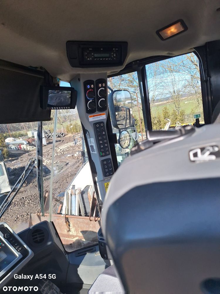 Caterpillar 966K - 8