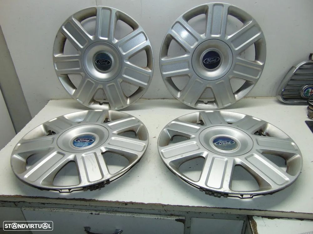 Ford C-Max tampões - 1