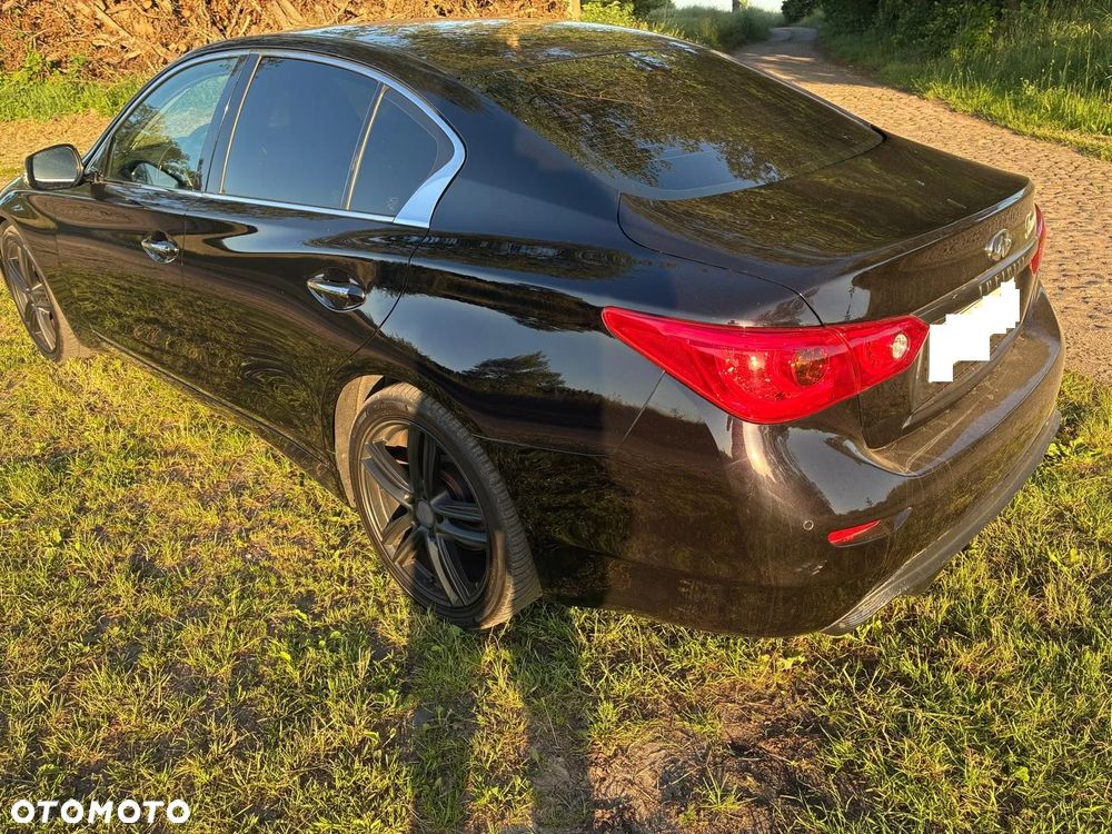 Infiniti Q50 - 15