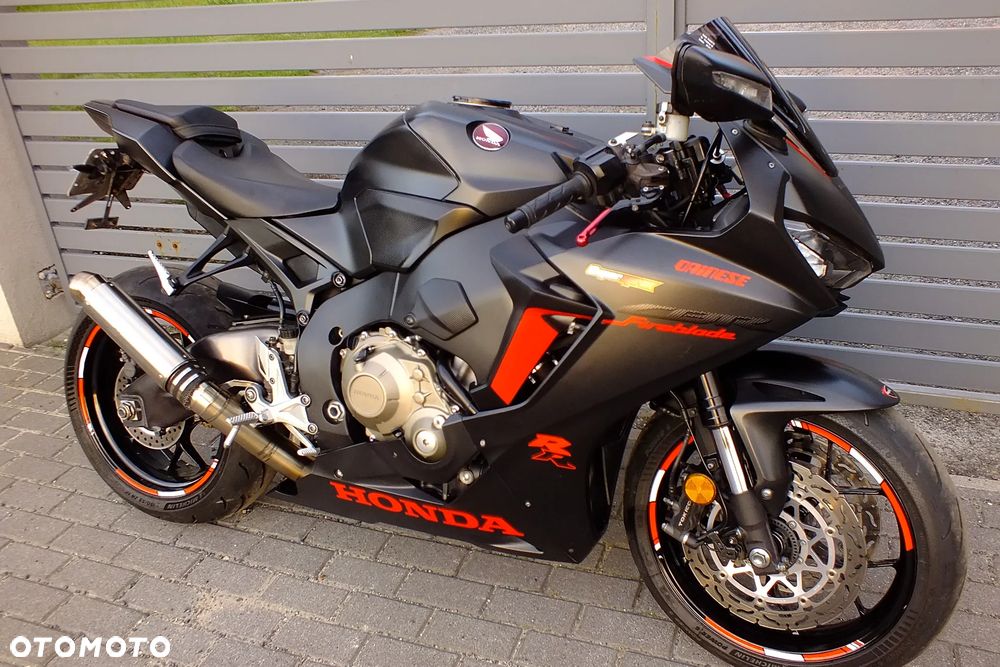 Honda CBR - 2
