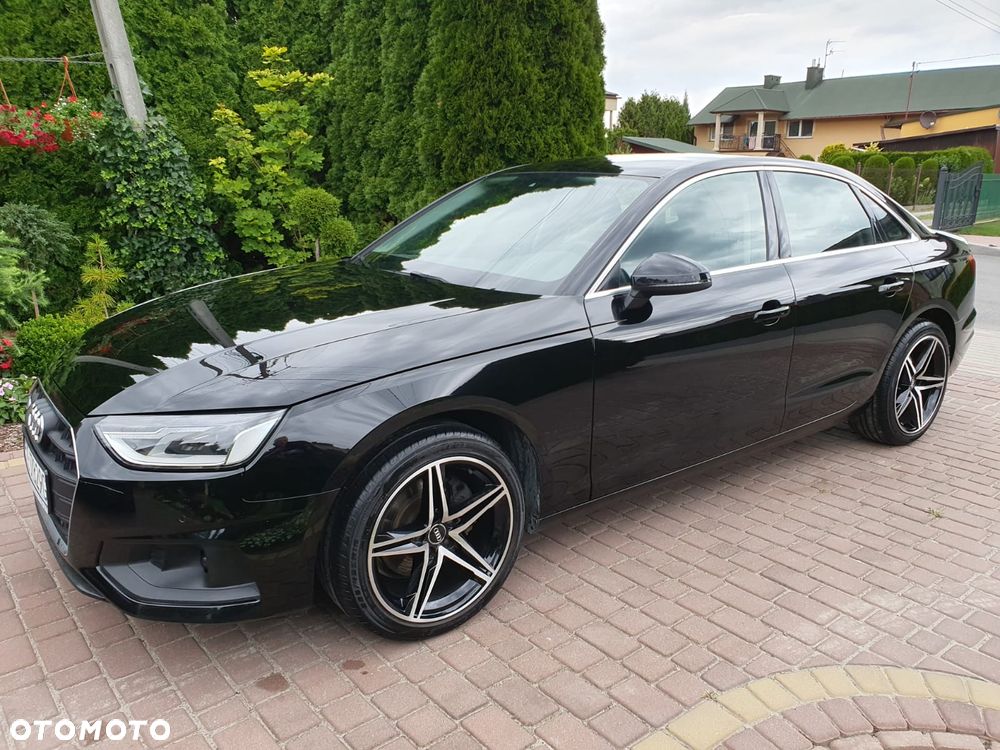 Audi A4 Limousine - 19