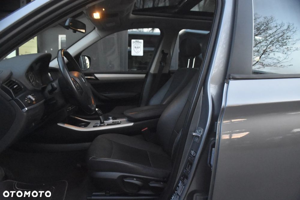 BMW X3 xDrive20i Advantage - 7