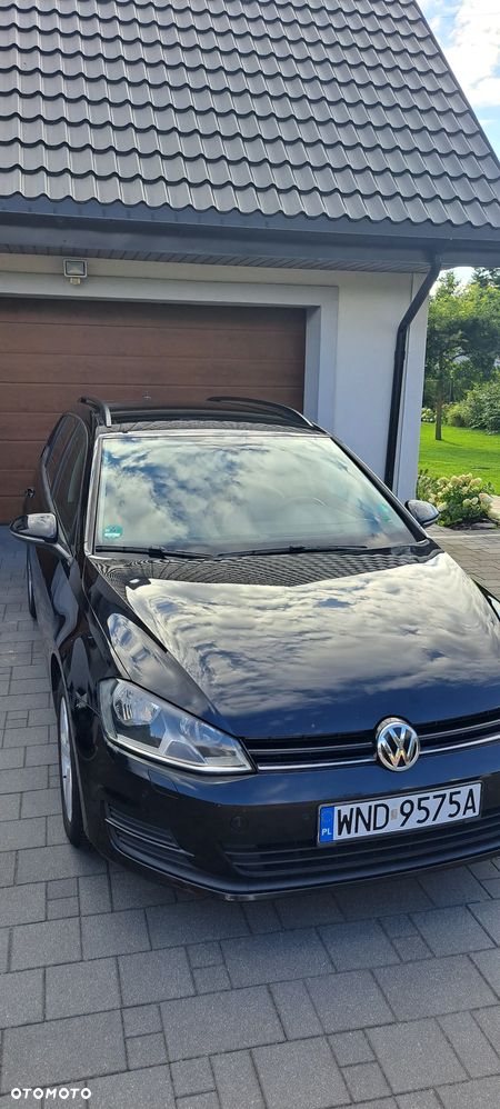 Volkswagen Golf - 6