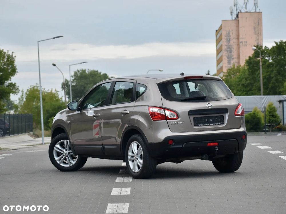 Nissan Qashqai - 9