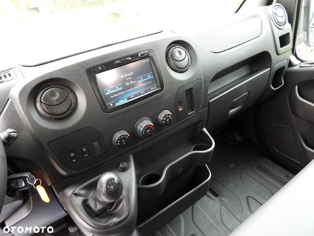 Renault MASTER SKRZYNIA TEMPOMAT NAWIGACJA BLIŹNIACZE KOŁA KLIMATYZACJA  130KM - 28
