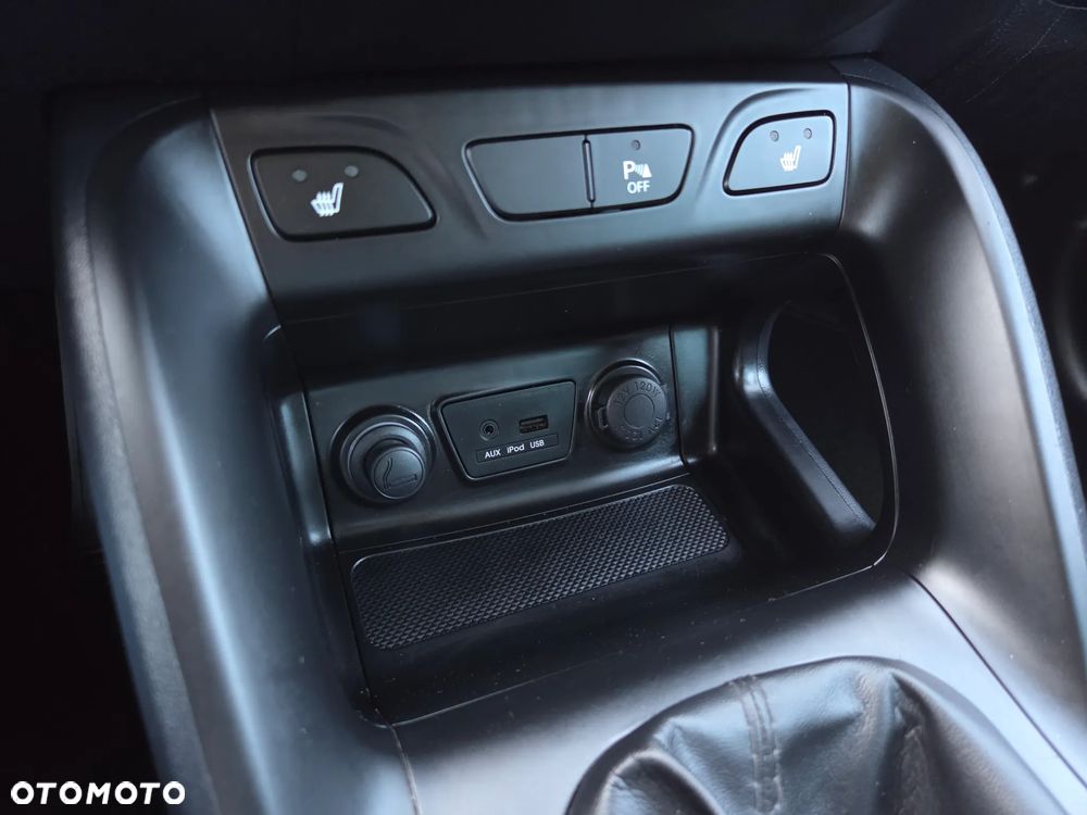 Hyundai ix35 2.0 2WD Comfort - 25