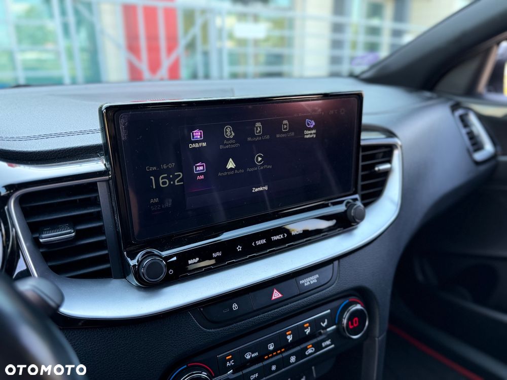 Kia ProCeed 1.4 T-GDI DCT7 OPF GT LINE - 32