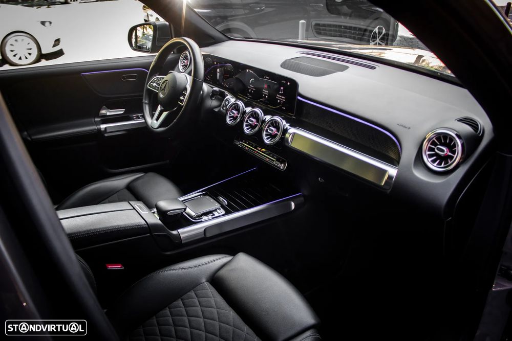 Mercedes-Benz GLB 200 d 4Matic - 32