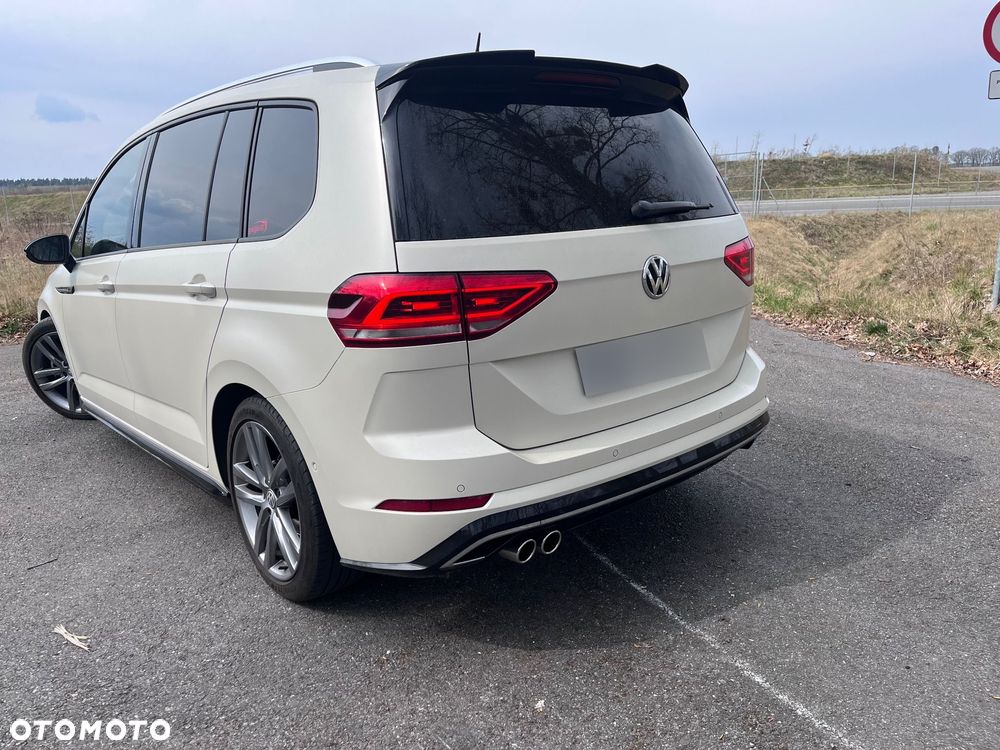 Volkswagen Touran - 6