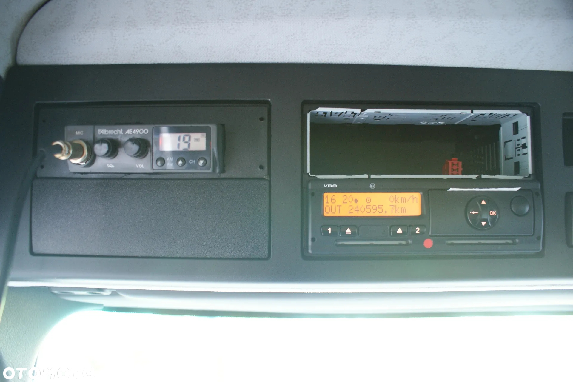 Mercedes-Benz Antos Actros 1830 - 14