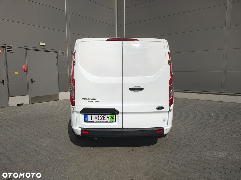 Ford TRANSIT CUSTOM - 14