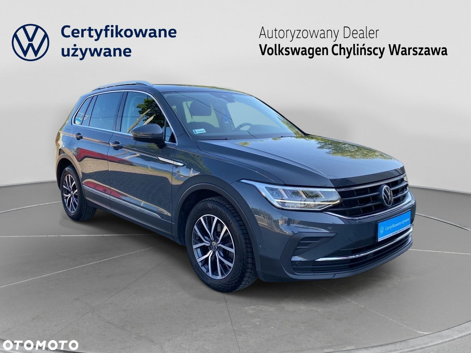Volkswagen Tiguan - 9