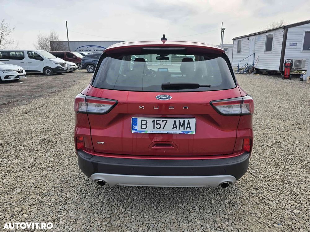 Ford Kuga - 4