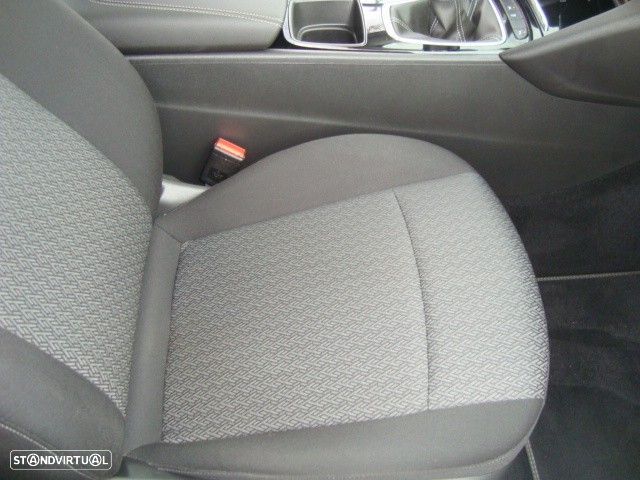 Opel Insignia Sports Tourer 1.6 CDTi Business Edition - 38