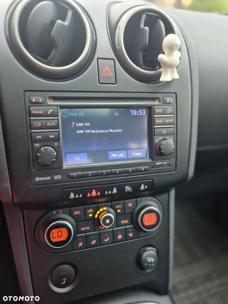 Nissan Qashqai+2 2.0 Tekna - 19