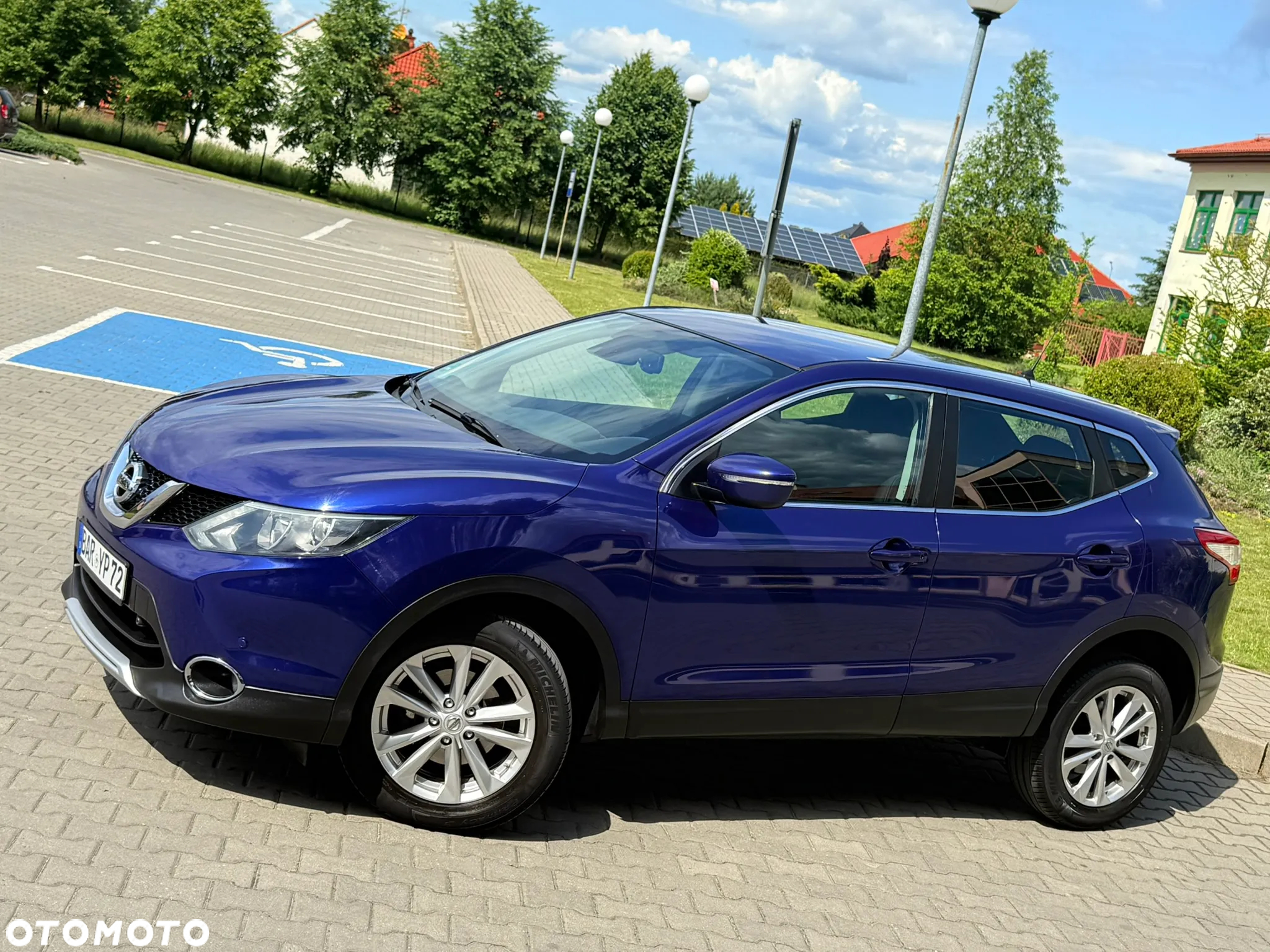 Nissan Qashqai 1.6 dCi Visia S&S - 4