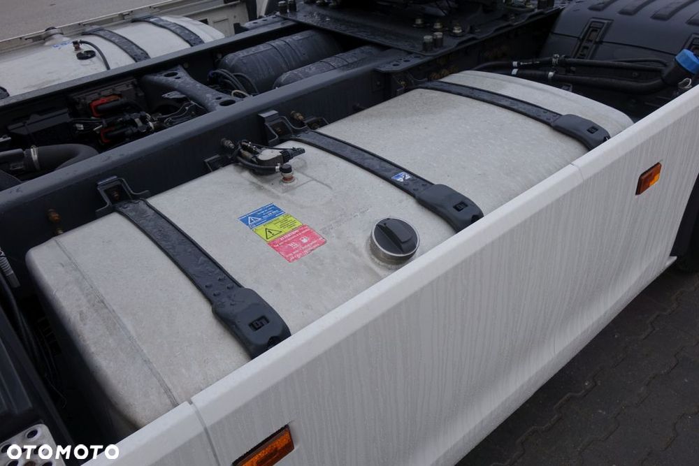 Scania R450 / NGS/ SUPER / EURO 6 / STANDARD / AUTOMAT / RETARDER / LODÓWKA / 2 ZBIORNIKI / KLIMA POSTOJOWA / NAVI / LED - 11