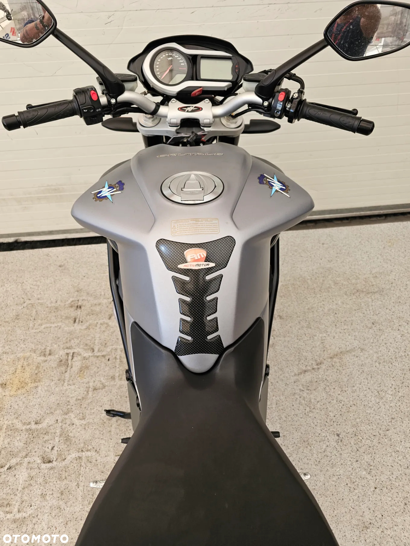 MV AGUSTA Brutale - 37
