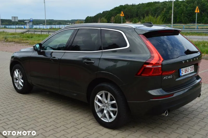 Volvo XC 60 D3 Momentum - 9