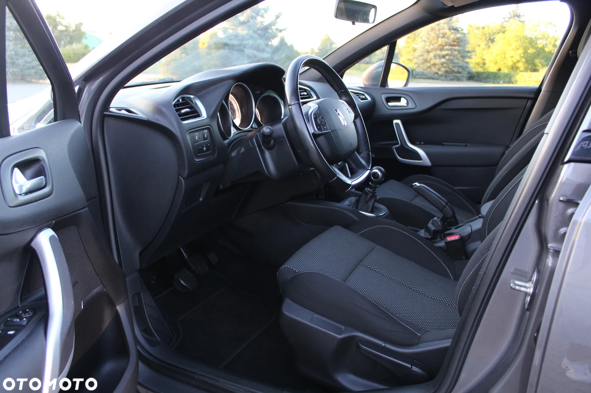 Citroën DS4 PureTech 130 Stop&Start Chic - 17