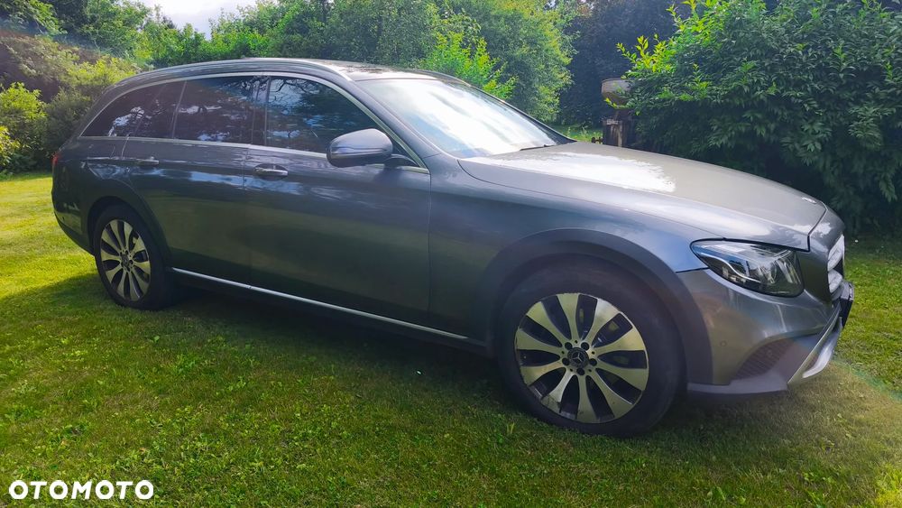 Mercedes-Benz Klasa E 220 d 4-Matic All-Terrain - 5