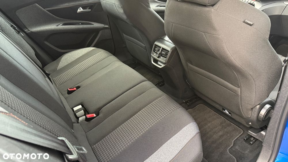 Peugeot 3008 BlueHDi 130 Stop & Start EAT8 Active - 28