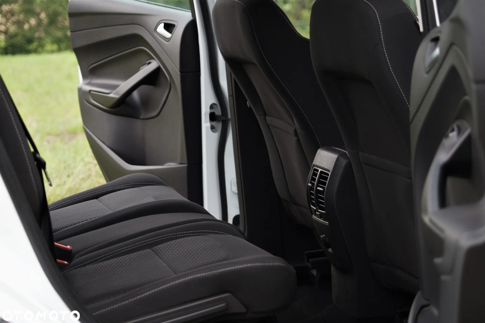 Ford Kuga - 4