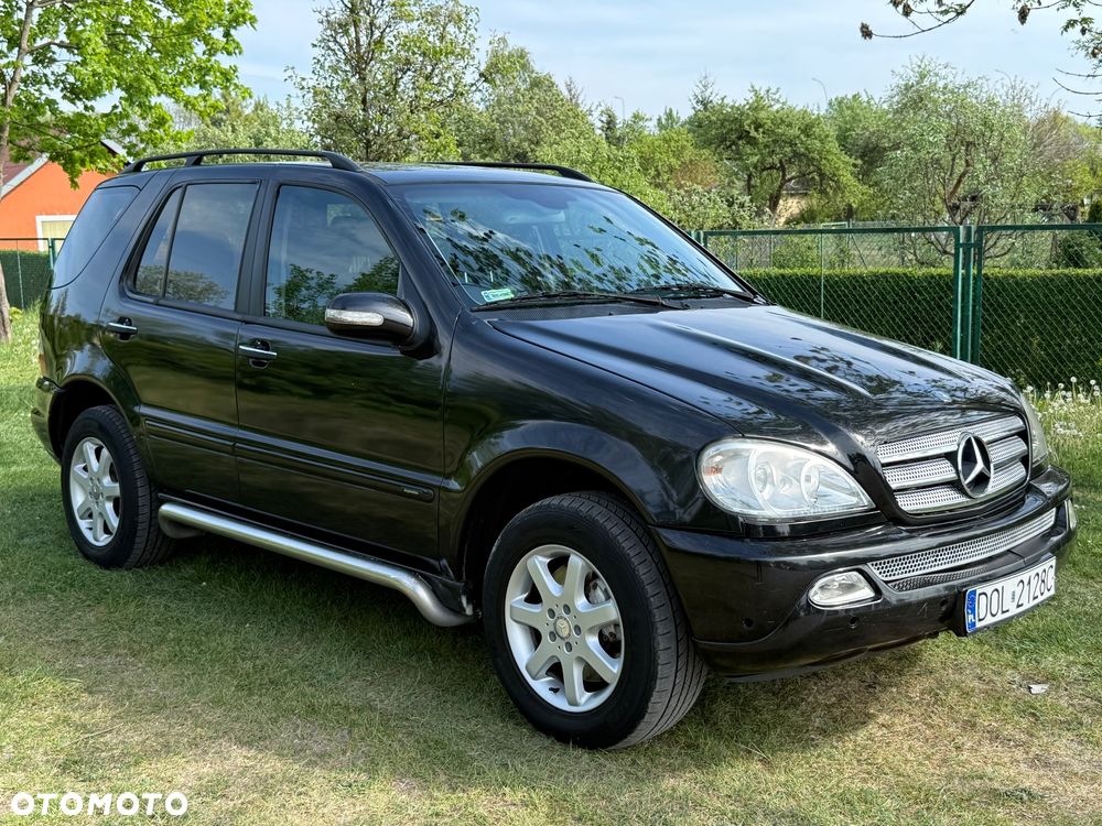 Mercedes-Benz ML - 8