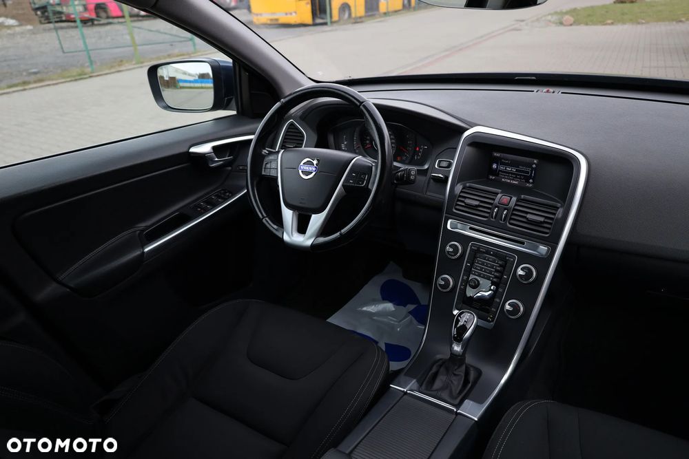 Volvo XC 60 D4 Geartronic Kinetic - 7