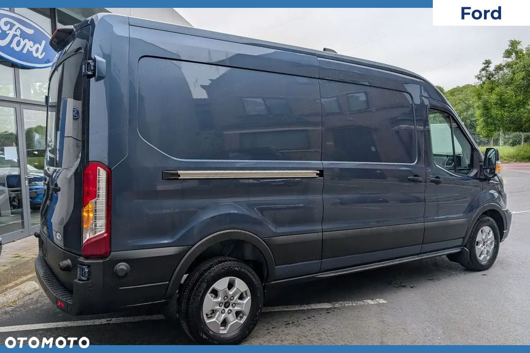 Ford Transit L3H2 Limited 350 A8 2.0 165KM - 6