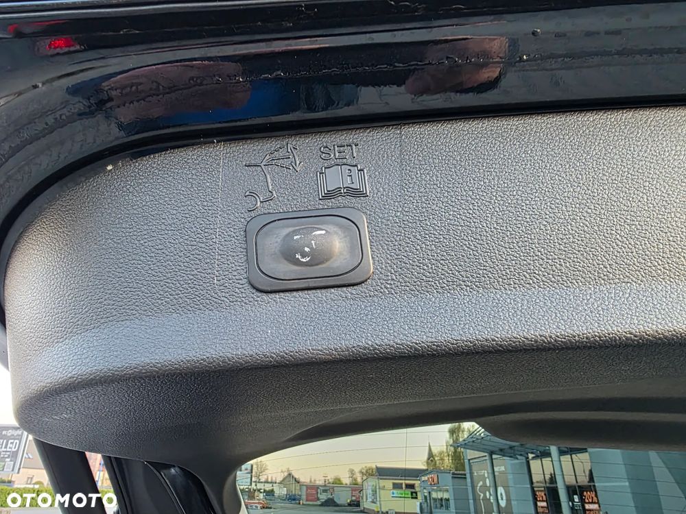 Ford Kuga 2.0 TDCi 4x4 Titanium - 10