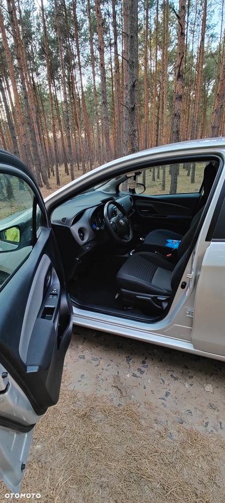 Toyota Yaris - 6